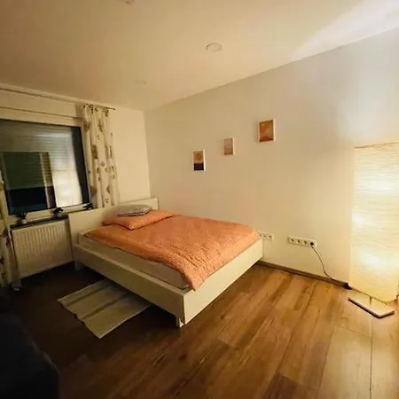 Wunderschoene Wohnung Naehe Essen / Duesseldorf Heiligenhaus Buitenkant foto