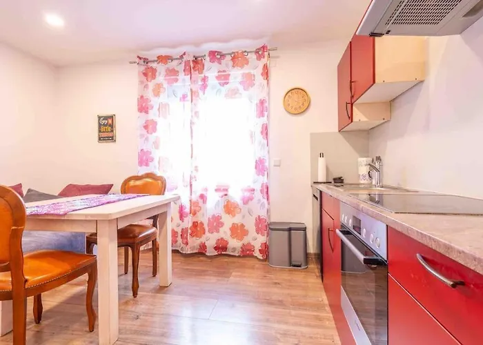 Wunderschoene Wohnung Naehe Essen / Duesseldorf