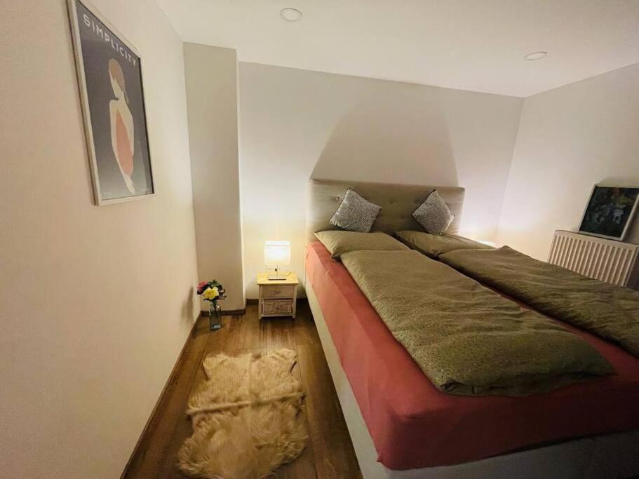 Wunderschoene Naehe Essen / Duesseldorf Apartment *